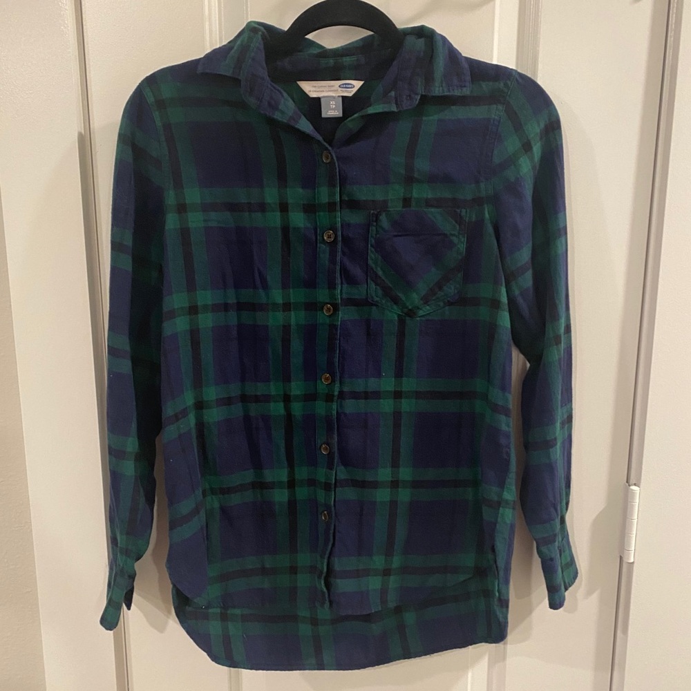 Old Navy Green and Navy Plaid Long Sleeve